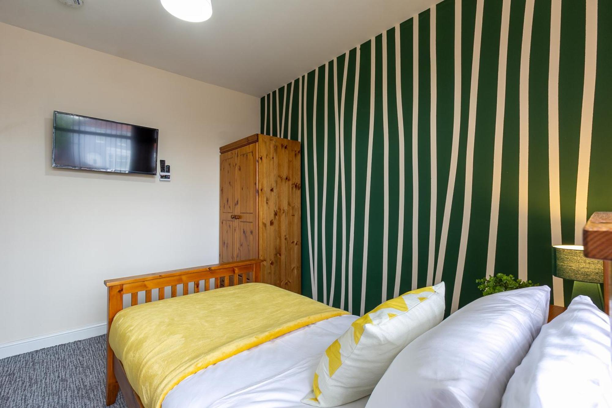 Bathway House - Free Secured Parking And Wifi Apartment Coventry Bagian luar foto