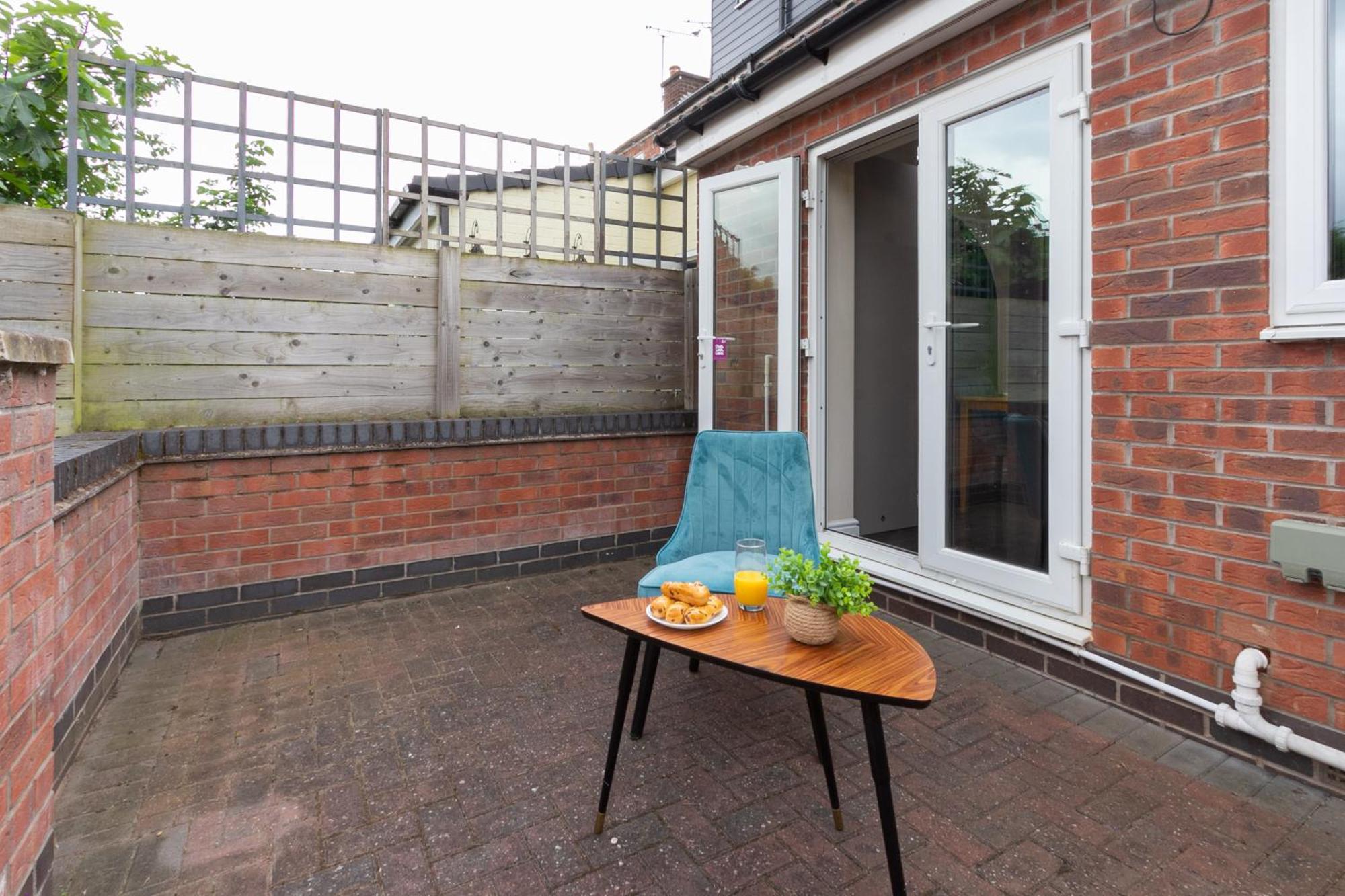 Bathway House - Free Secured Parking And Wifi Apartment Coventry Bagian luar foto