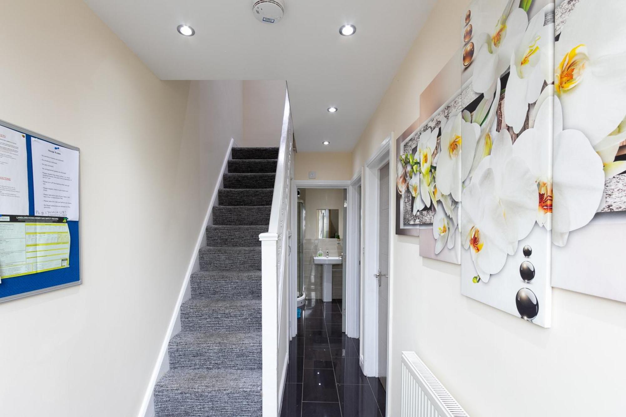 Bathway House - Free Secured Parking And Wifi Apartment Coventry Bagian luar foto