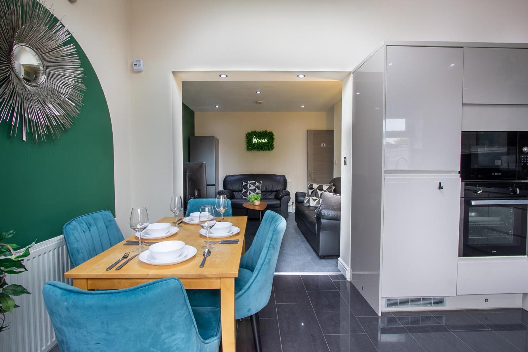 Bathway House - Free Secured Parking And Wifi Apartment Coventry Bagian luar foto